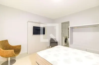 Casa com 1 quarto para alugar na Rua Ângelo Marinelli, Tatuapé, São Paulo