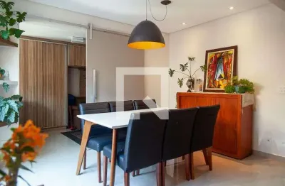 Casa com 3 quartos para alugar na Avenida Antônio Pincinato, Parque Residencial Eloy Chaves, Jundiaí