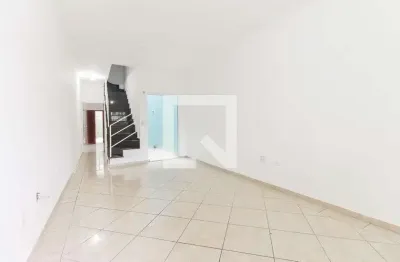 Casa com 3 quartos para alugar na Rua Paulo Frontim, Itaquera, São Paulo