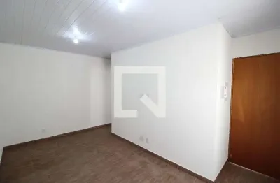 Casa com 2 quartos para alugar na Rua Naul José Mantovani, Santana, São Paulo