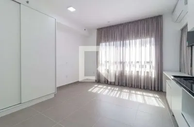 Kitnet / stúdio para alugar na avenida santo amaro, chácara santo antônio, são paulo por r$ 2.290