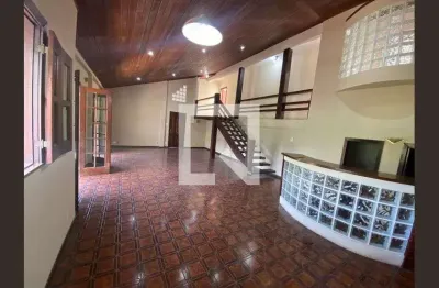 Casa / sobrado em condomínio para aluguel - taquara, 6 quartos,  704 m² - rio de janeiro