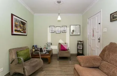 Casa com 4 quartos para alugar na Rua Padre Taddei, Pari, São Paulo