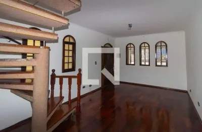 Casa com 3 quartos para alugar na Rua Antônio Fontoura Xavier, Vila Ema, São Paulo