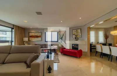 Apartamento para Aluguel - Panamby, 3 Quartos,  244 m² - São Paulo