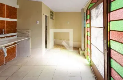 Kitnet / stúdio para alugar na rua princesa elizabeth, caiçaras, belo horizonte por r$ 790