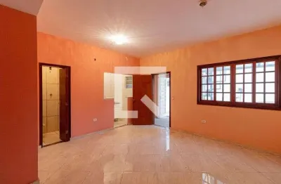 Casa com 2 quartos para alugar na Rua São Francisco do Piauí, Itaquera, São Paulo