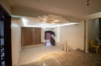 Casa com 5 quartos para alugar na Praça Gomes Figueiredo, Vila Maria, São Paulo