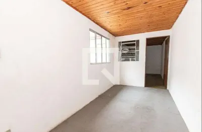 Casa com 2 quartos para alugar na Rua Frei Durão, Ipiranga, São Paulo