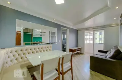 Apartamento com 2 quartos para alugar na Rua Piratininga, Brás, São Paulo