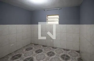 Casa com 1 quarto para alugar na Rua Severino Soares, Vila Mazzei, São Paulo