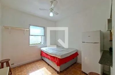 Kitnet / stúdio para alugar na avenida presidente costa e silva, boqueirão, praia grande por r$ 935