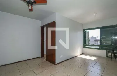 Kitnet / stúdio para alugar na rua hoffmann, floresta, porto alegre por r$ 1.300