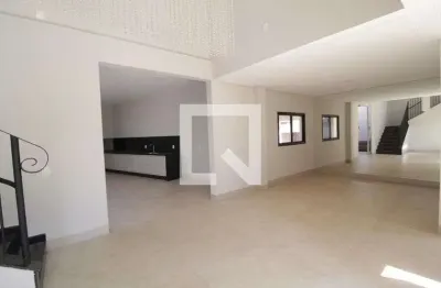 Casa / sobrado em condomínio para aluguel - granja marileusa, 4 quartos,  356 m² - uberlândia