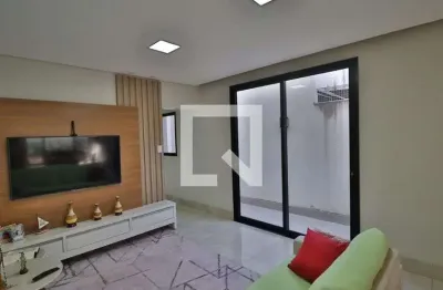 Casa para aluguel - martins, 3 quartos,  117 m² - uberlândia
