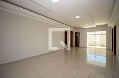 Casa / sobrado em condomínio para aluguel - sh região dos lagos, 4 quartos,  200 m² - brasília