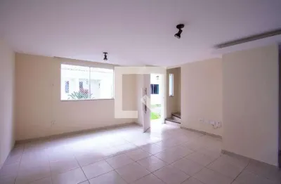 Casa / sobrado em condomínio para aluguel - engenho do mato, 3 quartos,  130 m² - niterói