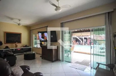 Casa para aluguel - piratininga, 4 quartos,  765 m² - niterói