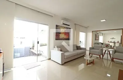 Casa para aluguel - tubalina, 4 quartos,  300 m² - uberlândia