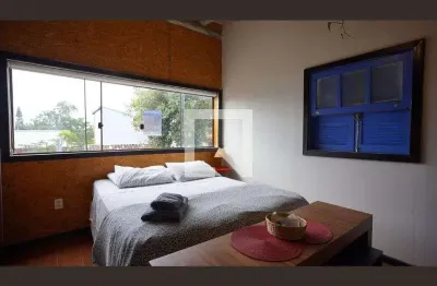 Kitnet / stúdio para aluguel - rio tavares, 1 quarto,  15 m² - florianópolis