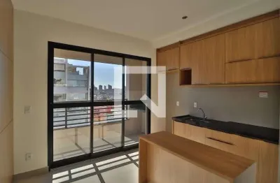 Kitnet / stúdio para aluguel - saraiva, 1 quarto,  34 m² - uberlândia