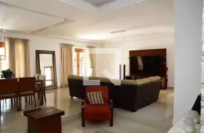 Casa / sobrado em condomínio para aluguel - jardim passargada i, 5 quartos,  670 m² - cotia