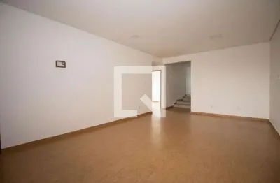 Casa para aluguel - taguatinga, 3 quartos,  175 m² - brasília