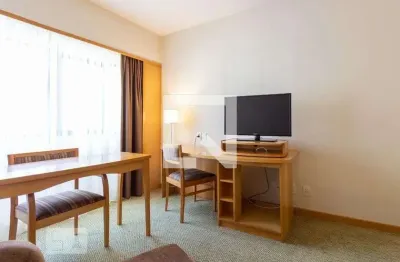 Apartamento para aluguel - alphaville, 1 quarto,  38 m² - barueri