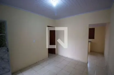 Kitnet / stúdio para aluguel - ceilândia, 1 quarto,  33 m² - brasília