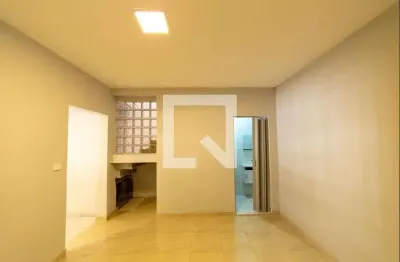 Casa com 1 quarto para alugar na Rua Igarapava, Parque Viana, Barueri