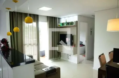 Apartamento com 2 quartos para alugar na Rua Sapucaí, Gramado, Cotia