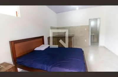 Kitnet / stúdio para aluguel - piratininga, 1 quarto,  21 m² - niterói