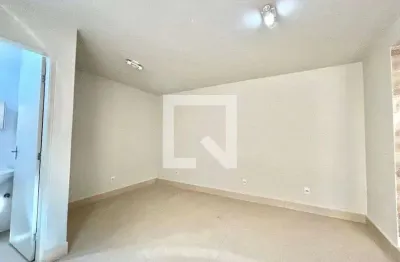 Casa com 1 quarto para alugar na Rua Guilherme Rehder, Jabaquara, São Paulo