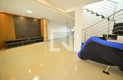 Casa para aluguel - parque acalanto, 3 quartos,  257 m² - goiânia