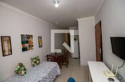 Casa / Sobrado em Condomínio para Aluguel - Vargem Pequena, 2 Quartos,  20 m² - Rio de Janeiro