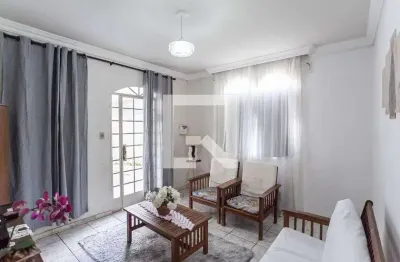 Casa para Aluguel - Castelo, 5 Quartos,  244 m² - Belo Horizonte