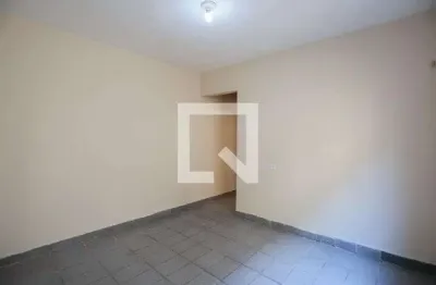 Casa com 1 quarto para alugar na Rua Felisberto Freire, Vila Amália, São Paulo