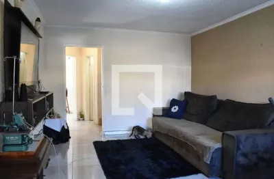 Casa com 4 quartos para alugar na Rua Napoleão Bonaparte, Bairro Alto, Curitiba