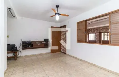 Casa com 1 quarto para alugar na Rua Virgínia Ferni, Itaquera, São Paulo