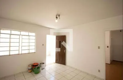 Casa com 1 quarto para alugar na Avenida Boschetti, Vila Ede, São Paulo