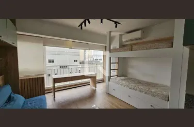 Kitnet / stúdio para aluguel - liberdade, 1 quarto,  27 m² - são paulo