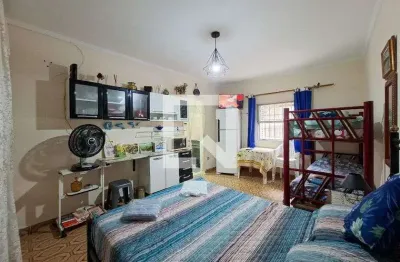 Kitnet / stúdio para aluguel - guilhermina, 1 quarto,  30 m² - praia grande