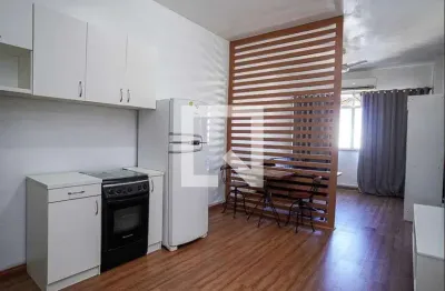 Kitnet / stúdio para aluguel - centro , 1 quarto,  36 m² - niterói