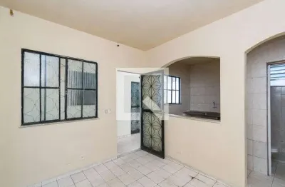 Casa para aluguel - brás de pina, 1 quarto,  30 m² - rio de janeiro