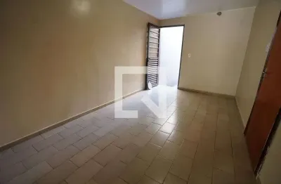 Casa para aluguel - setor bela vista, 2 quartos,  250 m² - goiânia