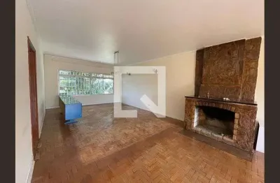 Casa para aluguel - centro, 2 quartos,  890 m² - cotia