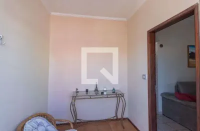 Casa para Aluguel - Vila Marieta, 2 Quartos,  180 m² - Campinas