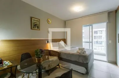 Apartamento com 1 quarto para alugar na Avenida Ibirapuera, Moema, São Paulo