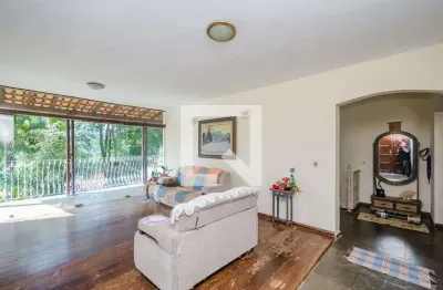 Casa para aluguel - ville de montagne, 3 quartos,  1000 m² - nova lima
