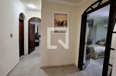Casa para aluguel - cidade parque paulista, 4 quartos,  198 m² - duque de caxias
